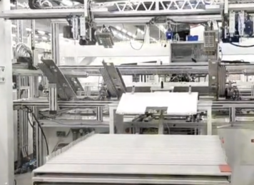 CNC 알루미늄 블록 로딩 및 언로드에 복합 로봇의 적용